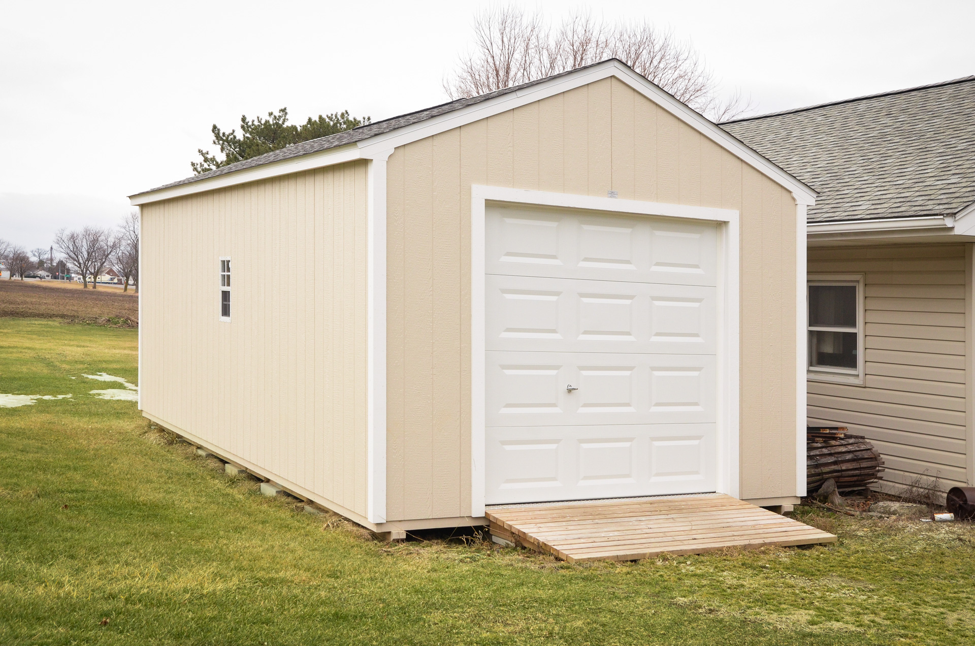 Garages Yoder's Quality Barns Fort Wayne, IN Garages and Sheds