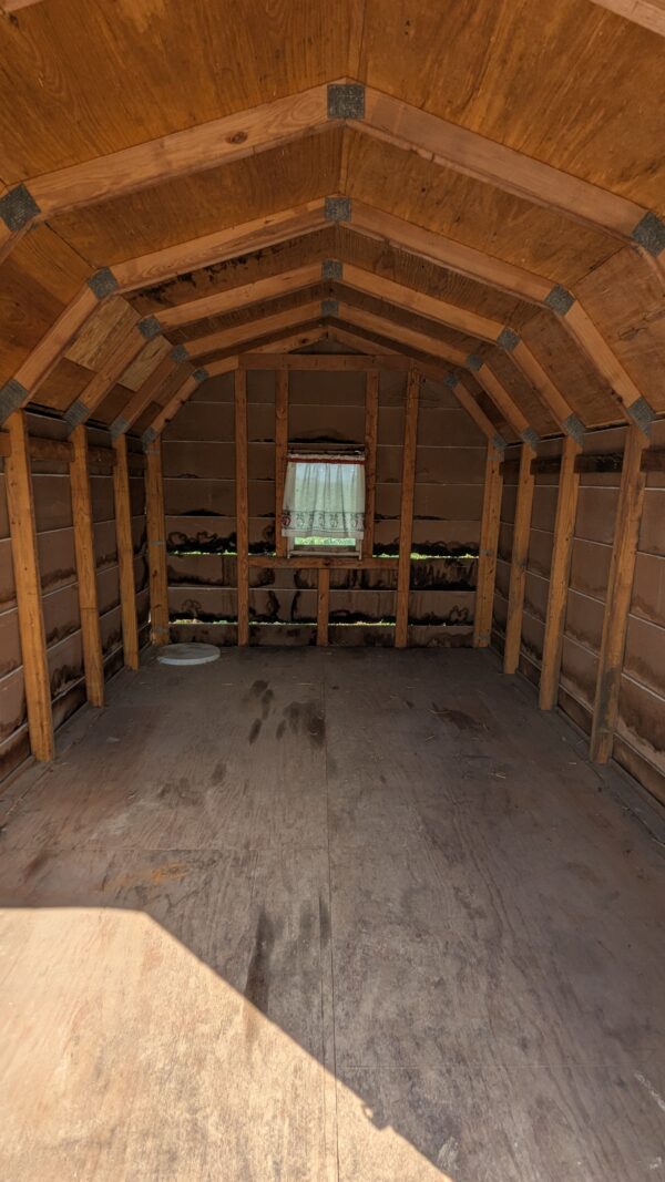 Used 8x12 Barn - Image 4